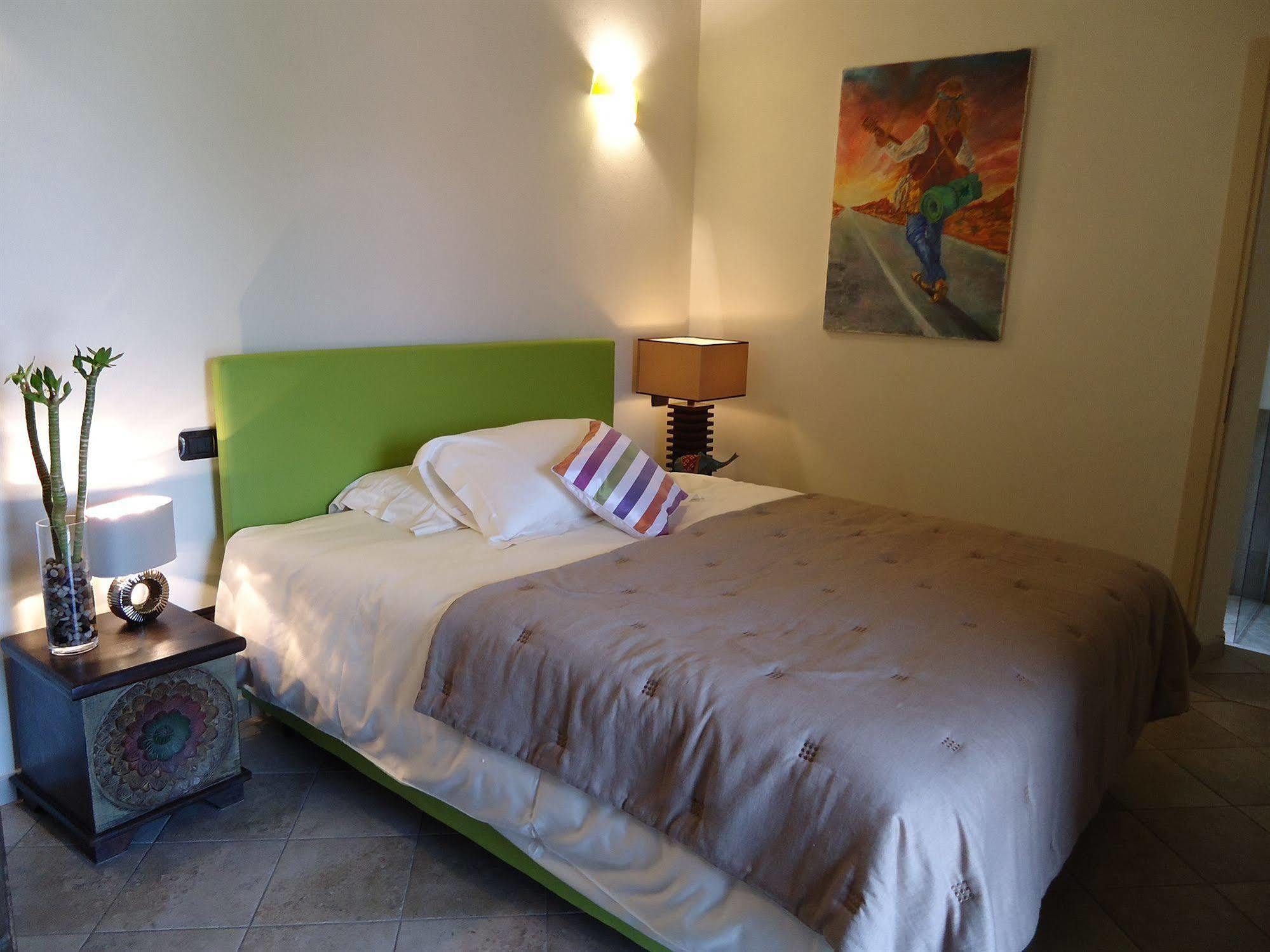 Borgo Ramezzana Country House Trino Extérieur photo